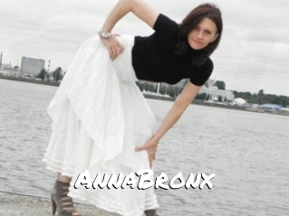 AnnaBronx
