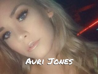 Auri_Jones