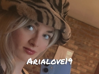 Arialove19