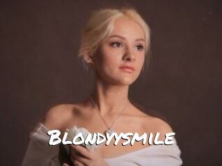 Blondyysmile