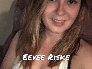Eevee_Riske