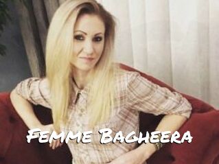 Femme_Bagheera