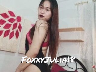 FoxxyJulia18