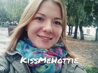 KissMeHottie