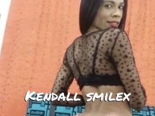 Kendall_smilex
