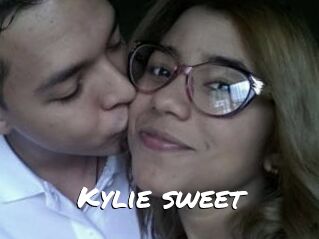 Kylie_sweet