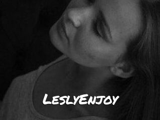LeslyEnjoy