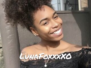 LunaFoxxxXO