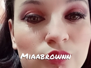 Miaabrownn