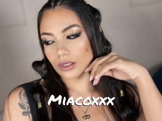 Miacoxxx