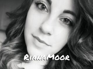 RianaMoor