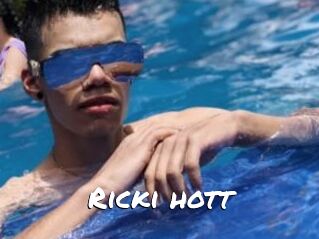 Ricki_hott