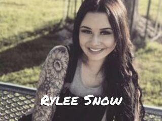 Rylee_Snow