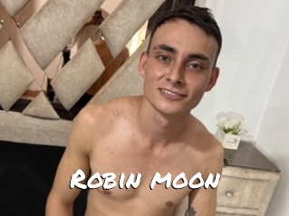 Robin_moon