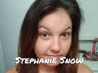 Stephanie_Snow