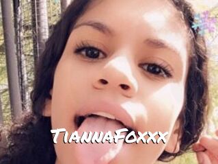 TiannaFoxxx