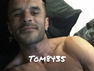 Tom8435