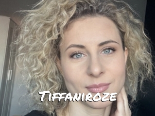 Tiffaniroze