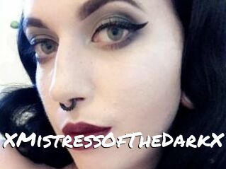 XMistressOfTheDarkX
