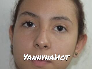 YannynaHot